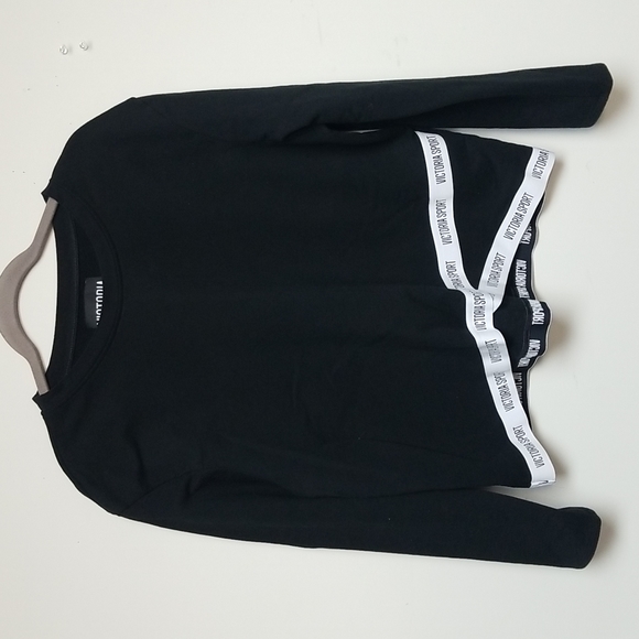 VICTORIA SPORT TOP - Picture 1 of 8